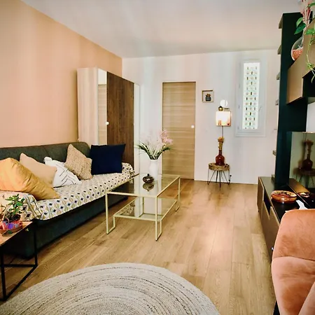 Petit Cocon Proche De La Porte De Versailles ! Apartamento *